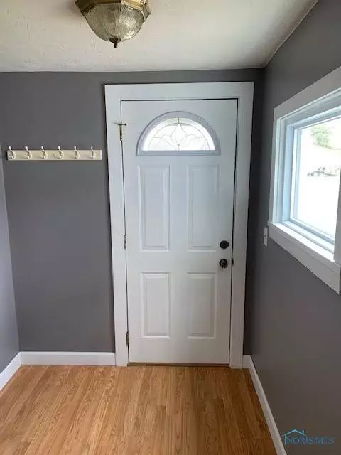 656 E Second St, Ottawa, OH 45875 photo 4