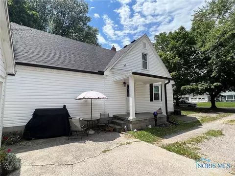 111 Elbar Dr, Bryan, OH 43506 photo 4