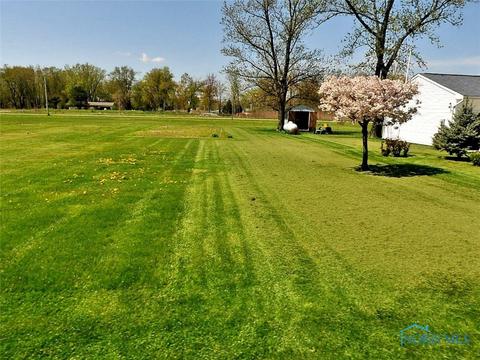 441 Coffee Rd, Curtice, OH 43412 photo 1