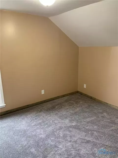 209 S Cherry St, Bryan, OH 43506 photo 11