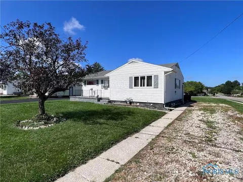 1002 S Conwell Ave, Willard, OH 44890 photo 24