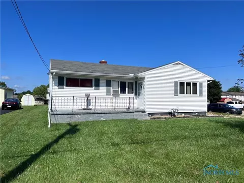 1002 S Conwell Ave, Willard, OH 44890 photo 1