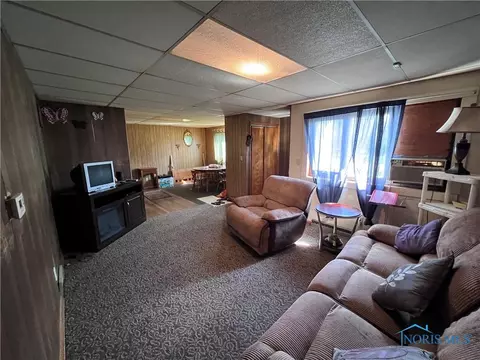 1002 S Conwell Ave, Willard, OH 44890 photo 7