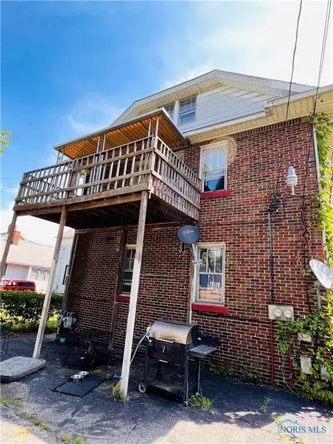 1519 Upton Ave, Toledo, OH 43607 photo 3