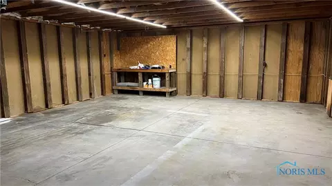 213 S Williams St, Paulding, OH 45879 photo 18