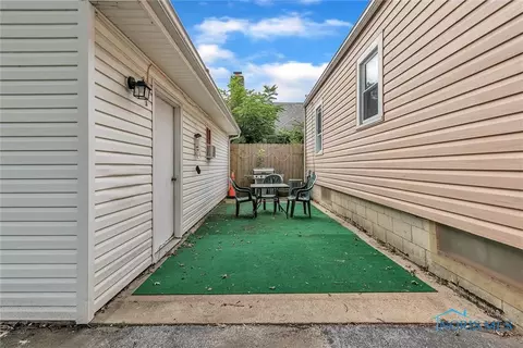 231 Ely Ave, Findlay, OH 45840 photo 30