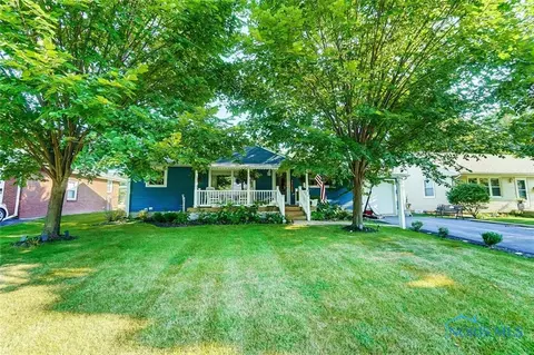 636 Edith Ave, Findlay, OH 45840 photo 1