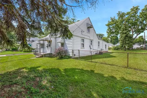 1601 Lawnview Ave, Toledo, OH 43607 photo 2