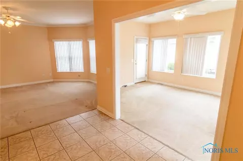 7322 Sloop Ct, Maumee, OH 43537 photo 16