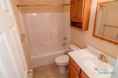 7322 Sloop Ct, Maumee, OH 43537 photo 27