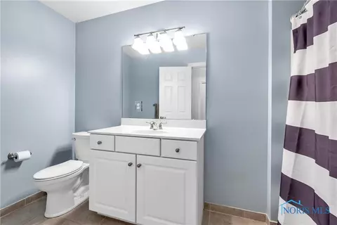 8825 White Eagle E, Sylvania, OH 43560 photo 2