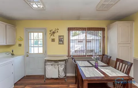 4426 Thackeray Rd, Maumee, OH 43537 photo 15