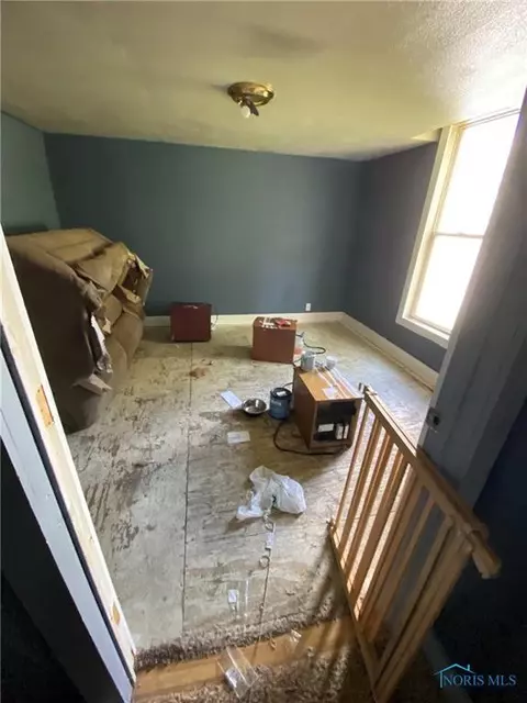 702 W Jackson St, Paulding, OH 45879 photo 3