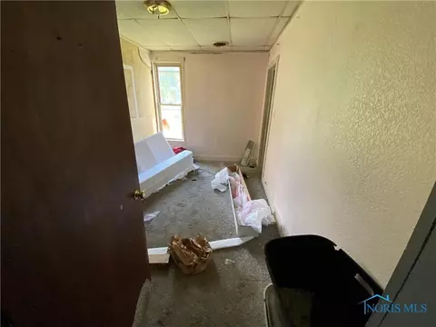 702 W Jackson St, Paulding, OH 45879 photo 6