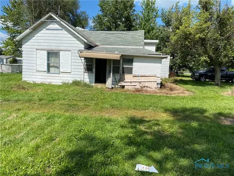 702 W Jackson St, Paulding, OH 45879 photo 1