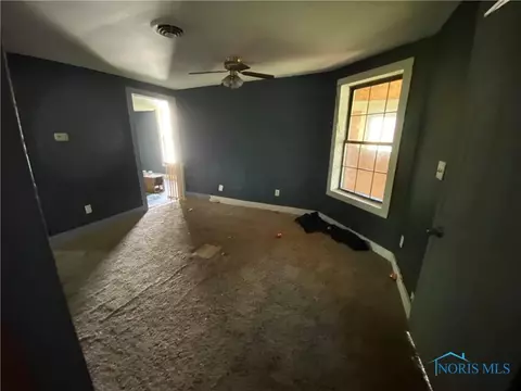 702 W Jackson St, Paulding, OH 45879 photo 4
