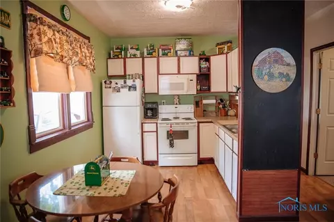 201 S Main St, Mount Cory, OH 45868 photo 7