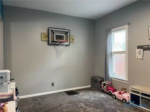 109 E River St, Antwerp, OH 45813 photo 9