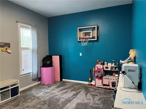 109 E River St, Antwerp, OH 45813 photo 8
