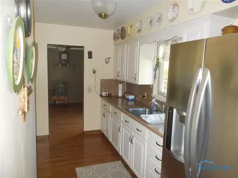 655 Pine St, Wauseon, OH 43567 photo 6