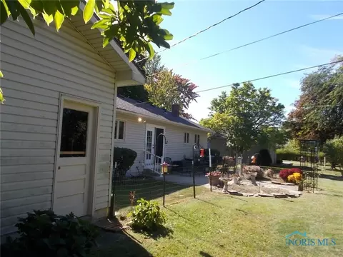 655 Pine St, Wauseon, OH 43567 photo 12