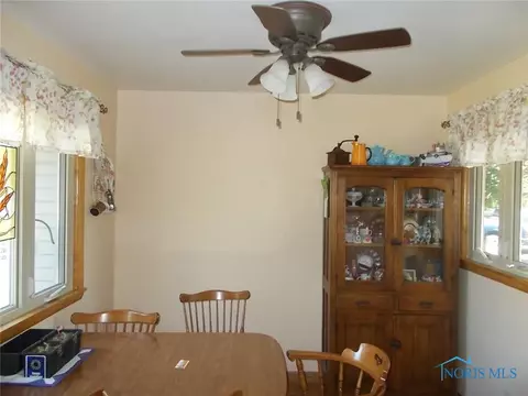 655 Pine St, Wauseon, OH 43567 photo 8