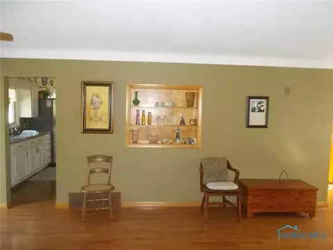 655 Pine St, Wauseon, OH 43567 photo 5