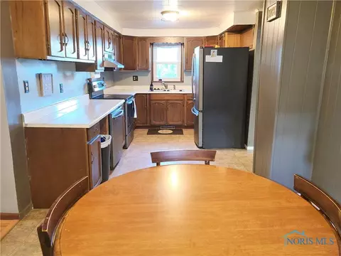 19 Liberty St, Leipsic, OH 45856 photo 13