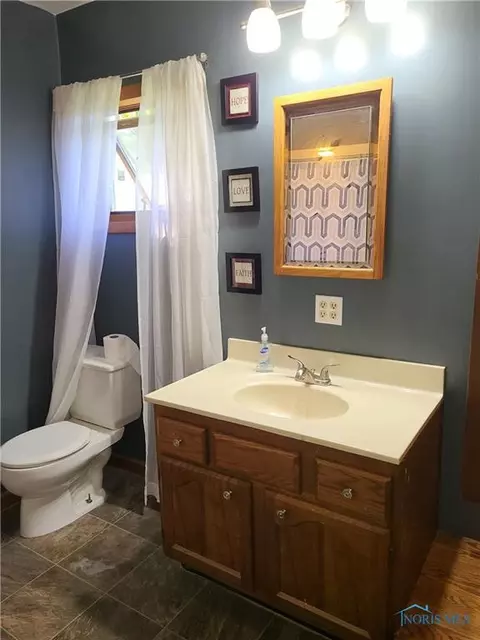 19 Liberty St, Leipsic, OH 45856 photo 17