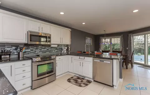 8943 White Eagle E, Sylvania, OH 43560 photo 20
