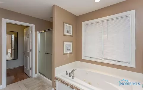 8943 White Eagle E, Sylvania, OH 43560 photo 37