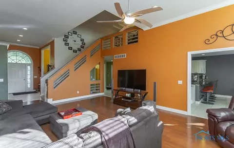 8943 White Eagle E, Sylvania, OH 43560 photo 17