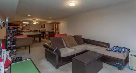 8943 White Eagle E, Sylvania, OH 43560 photo 45