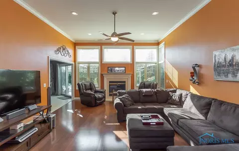 8943 White Eagle E, Sylvania, OH 43560 photo 14