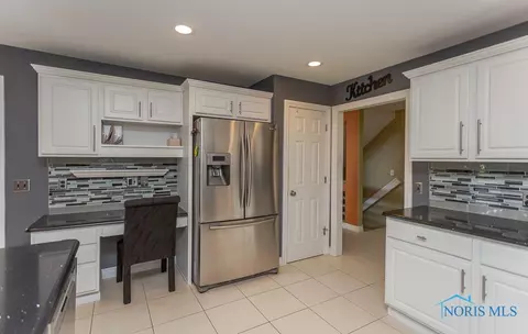 8943 White Eagle E, Sylvania, OH 43560 photo 23