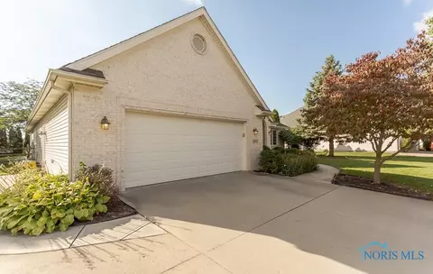 8943 White Eagle E, Sylvania, OH 43560 photo 4