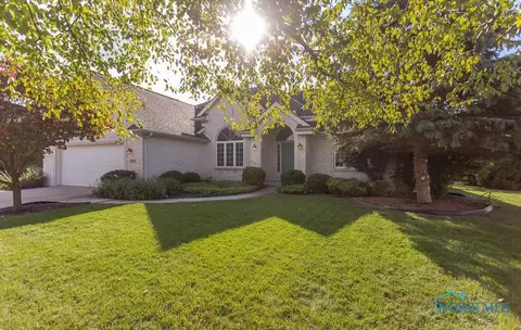 8943 White Eagle E, Sylvania, OH 43560 photo 2
