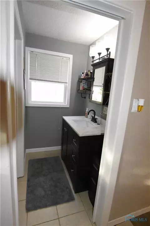 608 Cherry St, Genoa, OH 43430 photo 8