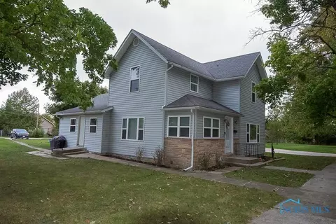 608 Cherry St, Genoa, OH 43430 photo 1