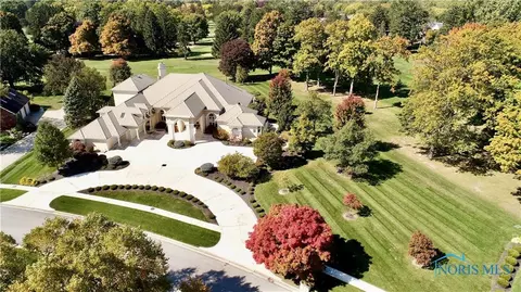 320 Pheasant Run Pl, Findlay, OH 45840