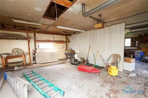 236 E South St, Mccomb, OH 45858 photo 31