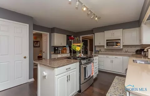 2361 Heathcoe Ct, Maumee, OH 43537 photo 15