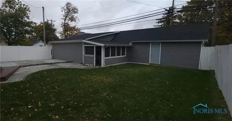 423 N Cherry St, Paulding, OH 45879 photo 24