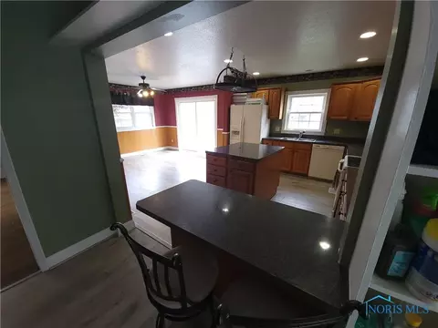423 N Cherry St, Paulding, OH 45879 photo 8
