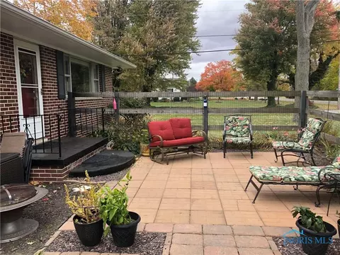 20 Crestview Dr, Tiffin, OH 44883 photo 6