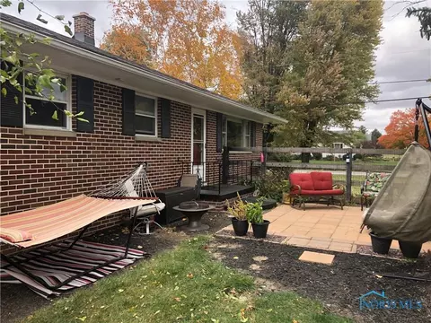 20 Crestview Dr, Tiffin, OH 44883 photo 5