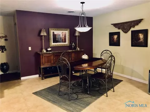 20 Crestview Dr, Tiffin, OH 44883 photo 12