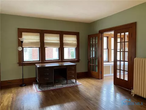 430 E Wayne St, Maumee, OH 43537 photo 10