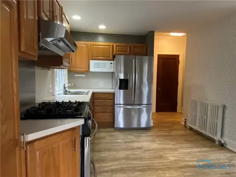430 E Wayne St, Maumee, OH 43537 photo 22