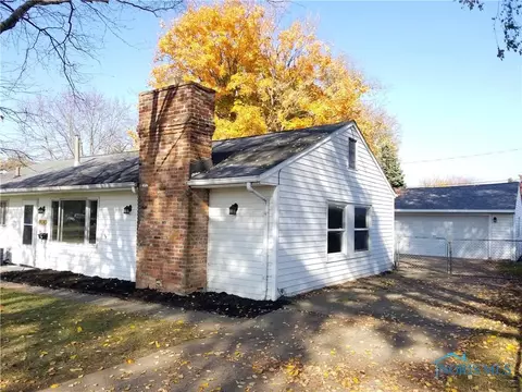 3614 Pendleton Dr, Toledo, OH 43623 photo 3